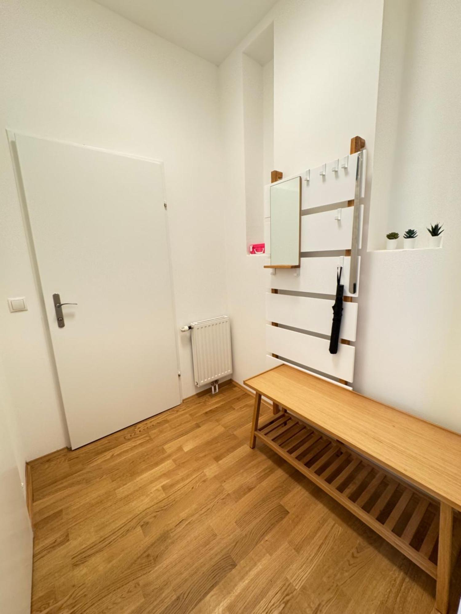 Trendy Apartment Zentral Gelegen ウィーン エクステリア 写真